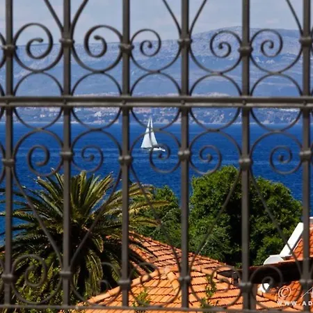 Harbor House Panoramic Harbor View * Supetar