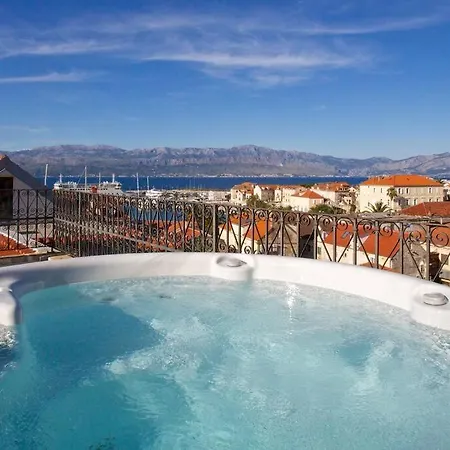 Harbor House Panoramic Harbor View 別荘