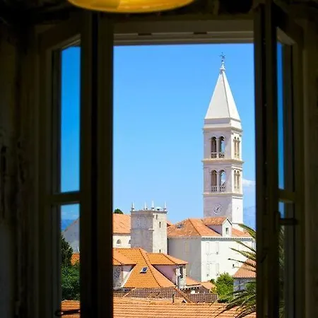 Harbor House Panoramic Harbor View スペタル