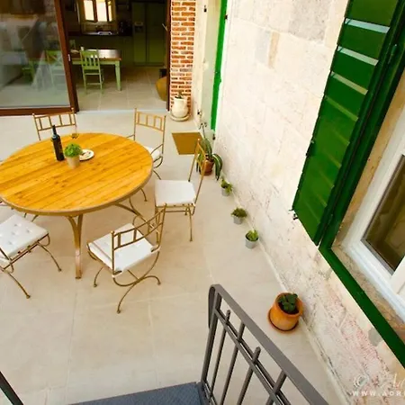 Harbor House Panoramic Harbor View 別荘