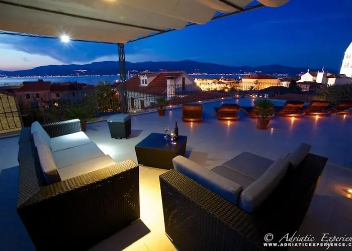 Harbor House Panoramic Harbor View 펜션 수페타르